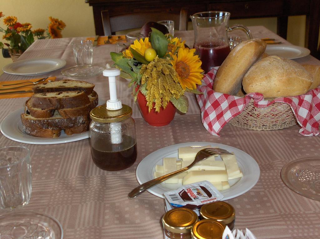 B&B La Gibiana Costigliole d'Asti Oda fotoğraf
